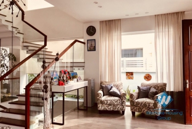 Gorgeous 4 bedroom villa for rent in Vinhomes Riverside Long Bien